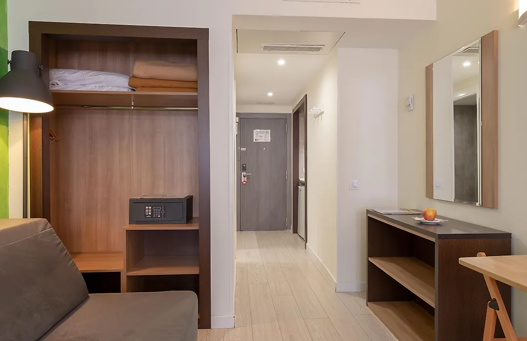Apartamentos Recoletos-1